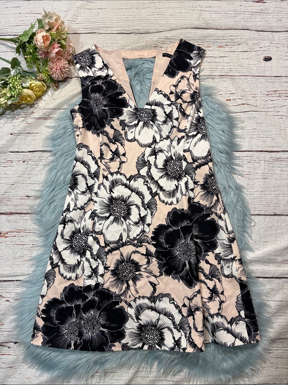 Karen Millen A-Line Pink Black Floral Keyhole Mini Dress